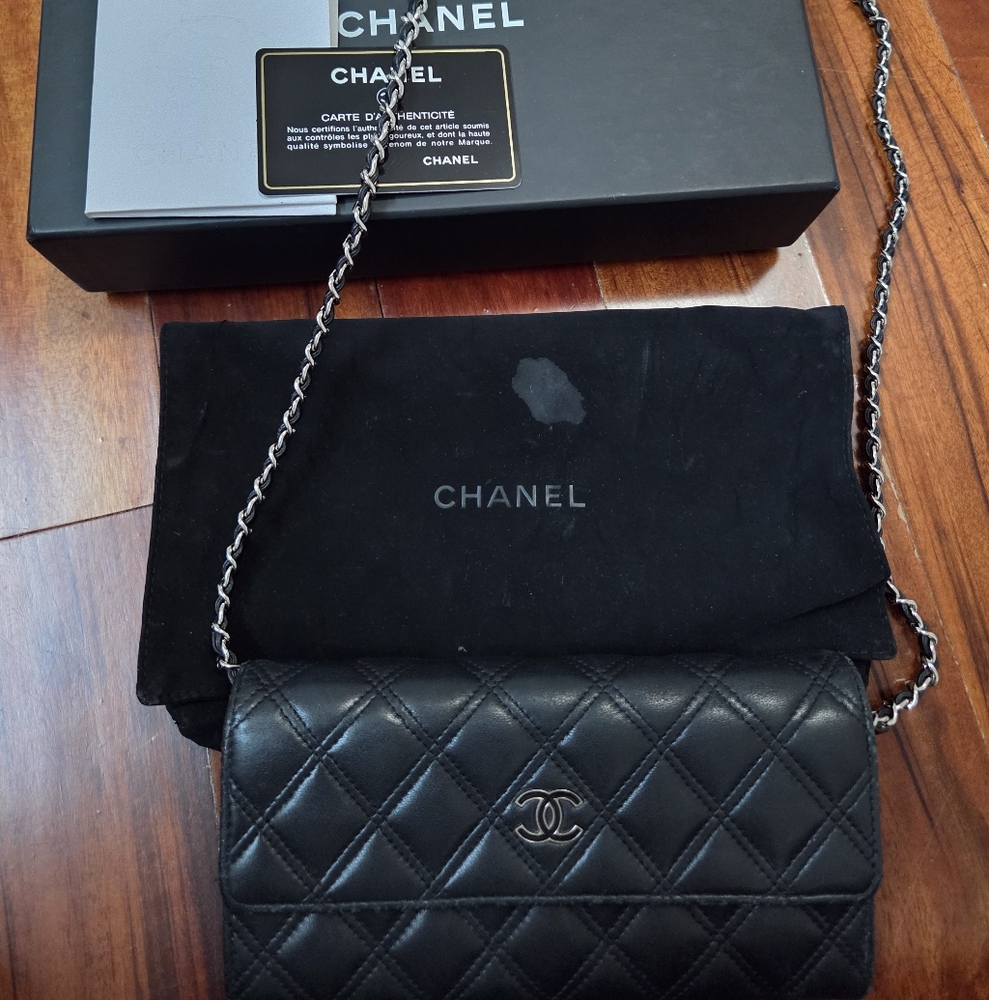 Chanel Wallet On Chain